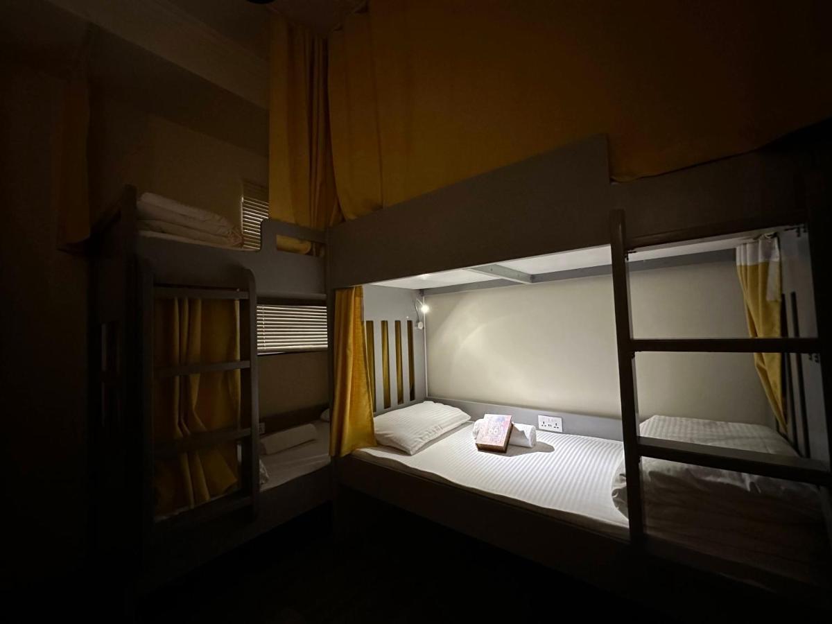 Route 66 Beach Hostel ดูไบ ภายนอก รูปภาพ