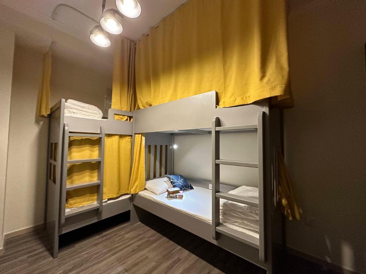 Route 66 Beach Hostel ดูไบ ภายนอก รูปภาพ